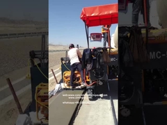 125 cm de ancho 50 cm de altura Slipform Paver Curb Stone Slip Form Machine